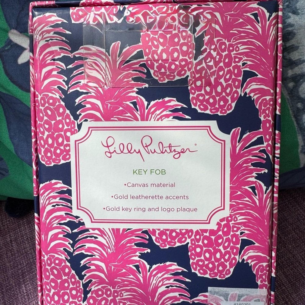 Lilly Pulitzer Gold and Pink Pineapple Key Holder - Picture 2 of 2